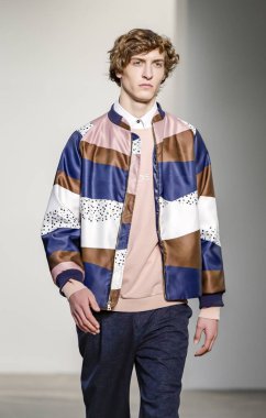 Carlos Campos Fw17 pist gösteri