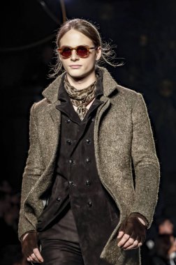 John Varvatos Fw17 pist gösteri