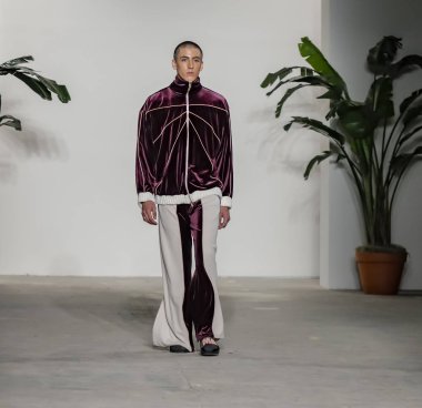 Palmiers du Mal defilesi