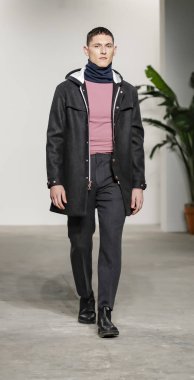 Palmiers du Mal defilesi