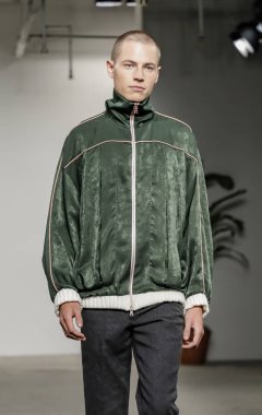 Palmiers du Mal defilesi