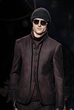 John Varvatos Fw17 pist gösteri