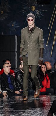 John Varvatos Fw17 pist gösteri