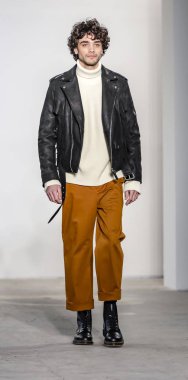 Carlos Campos Fw17 pist gösteri