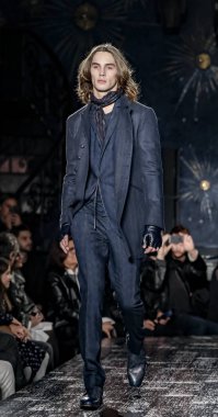 John Varvatos Fw17 pist gösteri