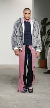 Palmiers du Mal defilesi