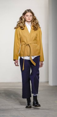  Carlos Campos Fw17 pist gösteri