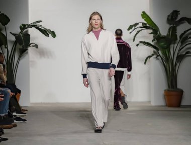 Palmiers du Mal defilesi