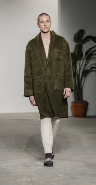 Palmiers du Mal defilesi