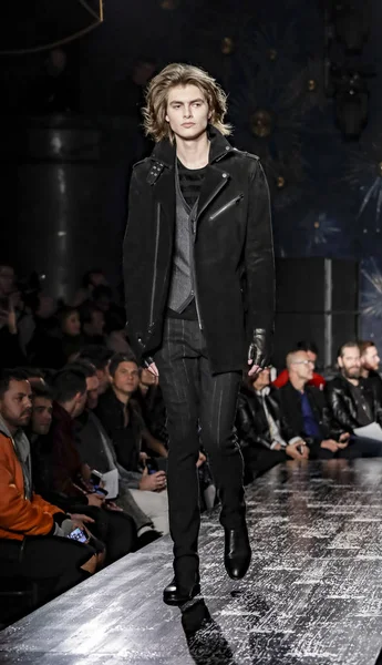 John Varvatos Fw17 Modenschau — Stockfoto