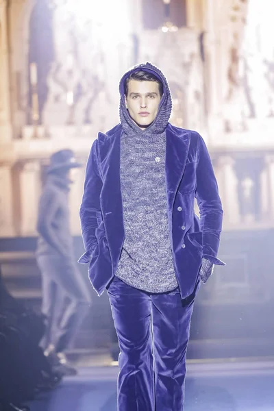 Mens Joseph Abboud Fw 2017 koleksiyonu