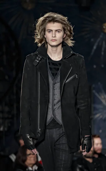 존 Varvatos Fw17 패션쇼 — 스톡 사진