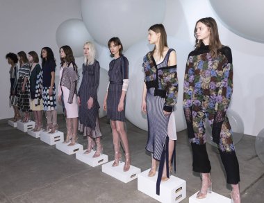 Ph5 Fw17 toplama Bortolami Galerisi