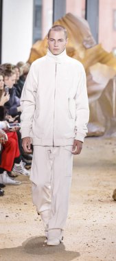Lacoste Fw17 koleksiyonu pist gösteri