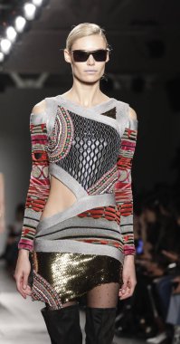 Custo Barcelona defilesi