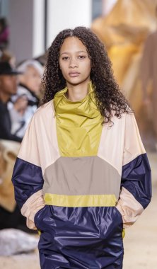 Lacoste Fw17 koleksiyonu pist gösteri