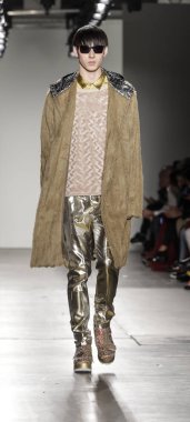 Custo Barcelona defilesi