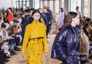 Lacoste Fw17 koleksiyonu pist gösteri