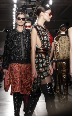 Custo Barcelona defilesi 