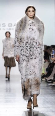 Dennis Basso koleksiyonu pist gösteri 