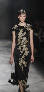 Marchesa koleksiyonunu pist gösteri