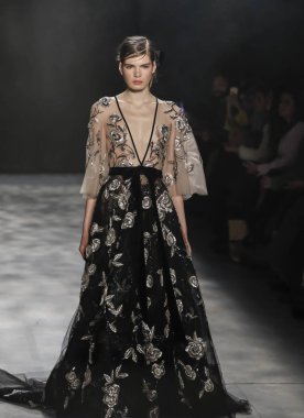 Marchesa koleksiyonunu pist gösteri