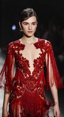 Marchesa koleksiyonunu pist gösteri