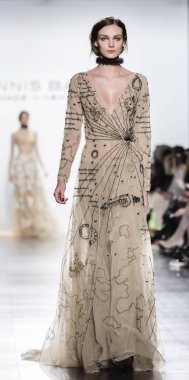 Cristina Piccone pist yürür