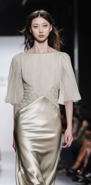 Dennis Basso Fw17 koleksiyonu