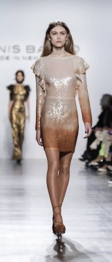 Dennis Basso Fw17 koleksiyonu