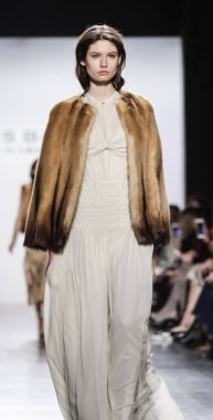 Dennis Basso Fw17 koleksiyonu