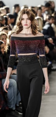 Pamella Roland koleksiyonu