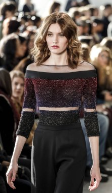 Pamella Roland koleksiyonu