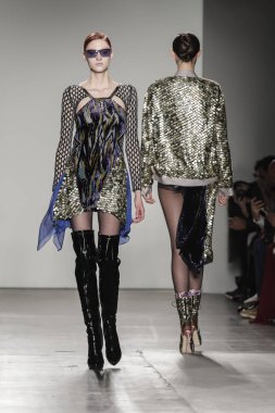 Custo Barcelona Koleksiyonu