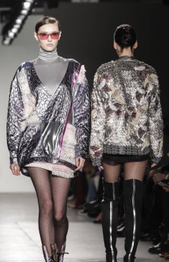 Custo Barcelona Koleksiyonu