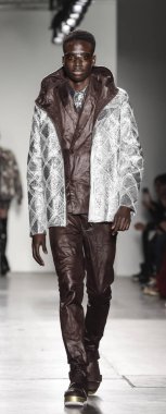 Custo Barcelona Koleksiyonu