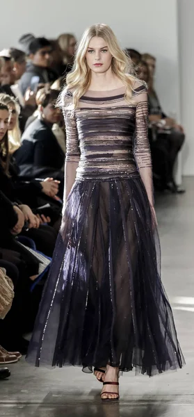 Pamella Roland koleksiyonu