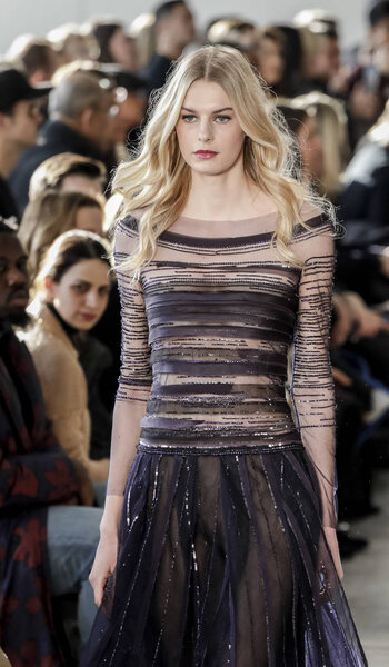 Pamella Roland Collection