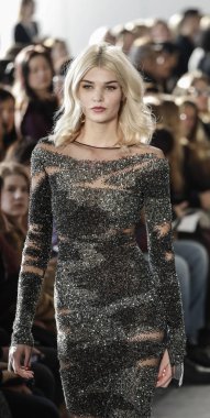 Pamella Roland koleksiyonu