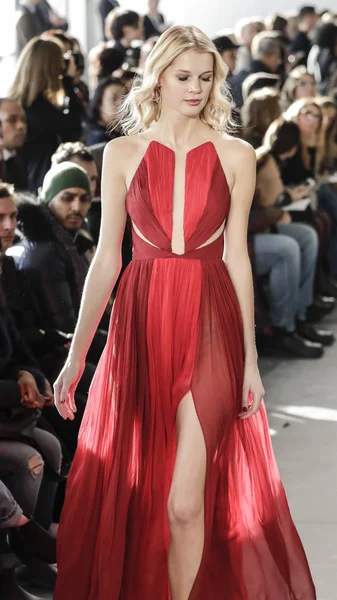 Pamella Roland koleksiyonu