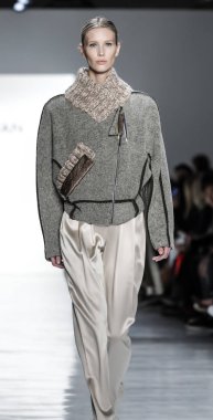 Son Jung Wan koleksiyonu.