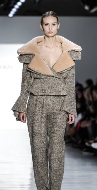 Son Jung Wan koleksiyonu.