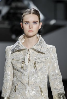 Son Jung Wan koleksiyonu.