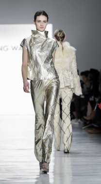 Son Jung Wan koleksiyonu.