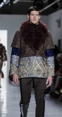 Son Jung Wan koleksiyonu.