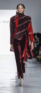 Son Jung Wan koleksiyonu.