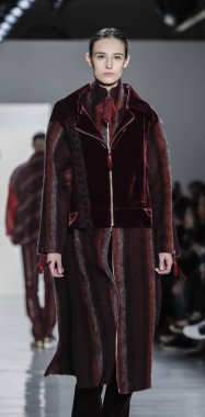 Son Jung Wan koleksiyonu.