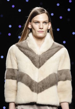 Bugün Shakar koleksiyonu