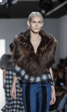 Son Jung Wan koleksiyonu.