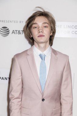  Aktör Charlie Plummer 